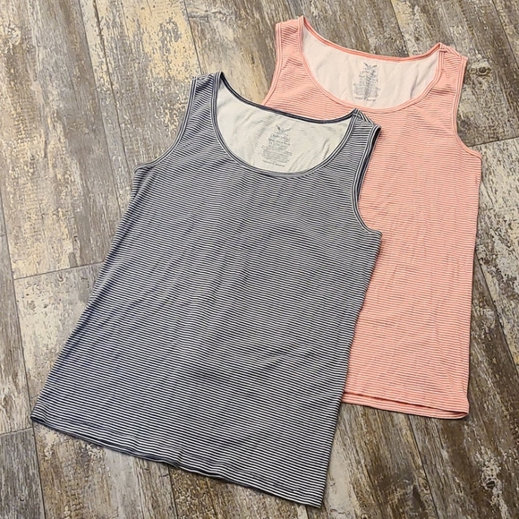 (2 for 1) Faded Glory Must-Have Tank Top - Picture 2 of 13